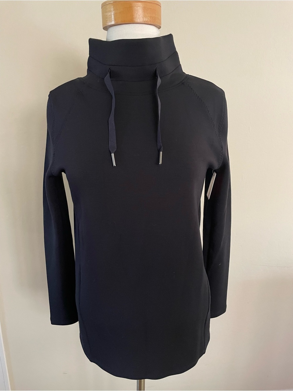 Spanx Air Essentials Women’s Funnel Turtleneck Black Pullover New w/Tags